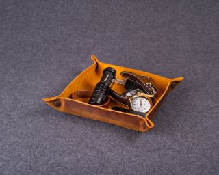 Personalized Leather Tray, M Size In Rich Brown