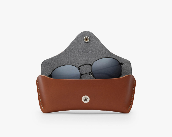 Hard Leather Sunglasses Case With Full Lining | hidemont.com