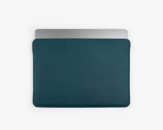 MacBook Pro 16", 2024 Cover In Ocean Blue Color