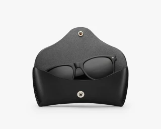 Hard Leather Sunglasses Case With Full Lining, Size M In Midnight Color