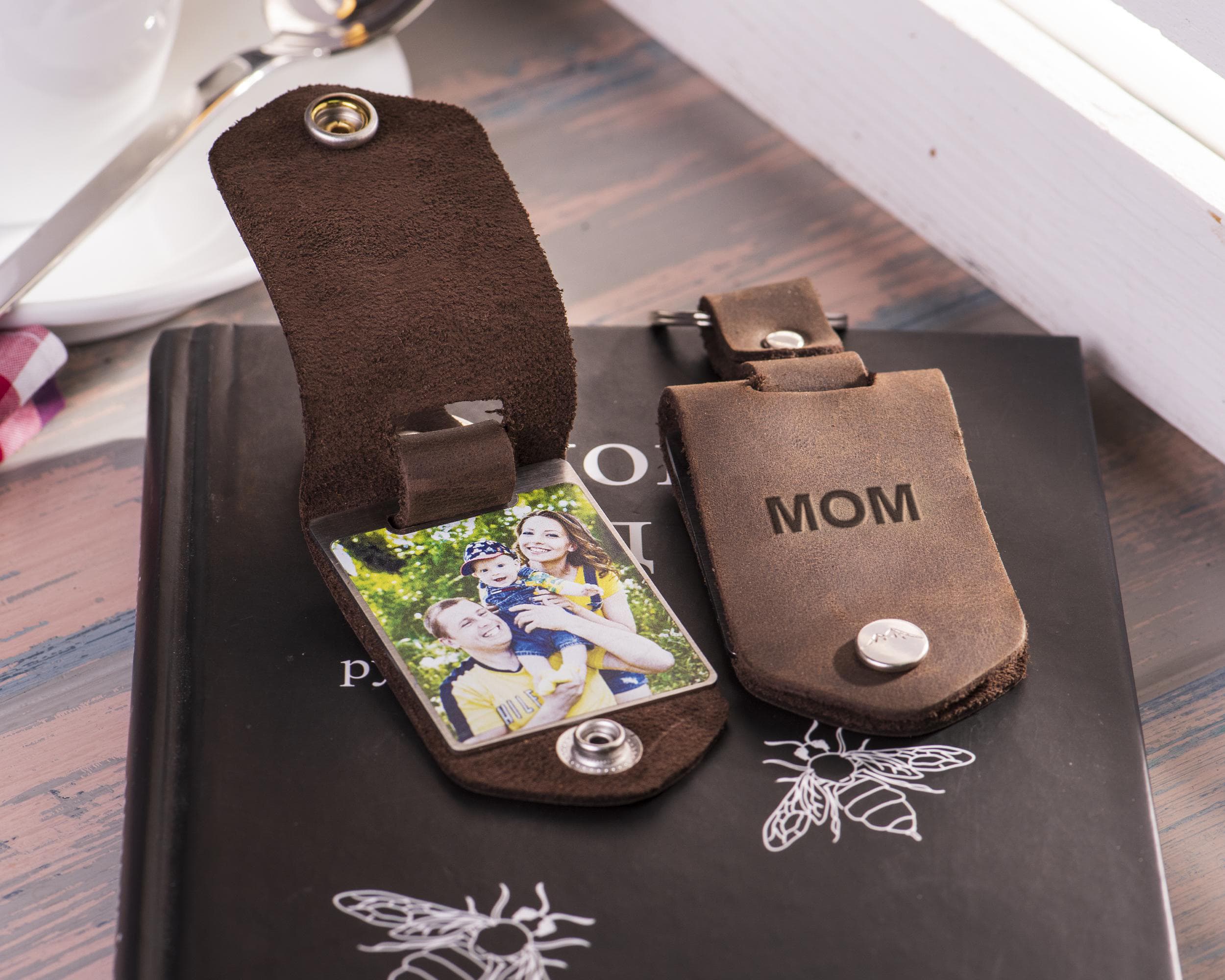 Leather keychain with photo