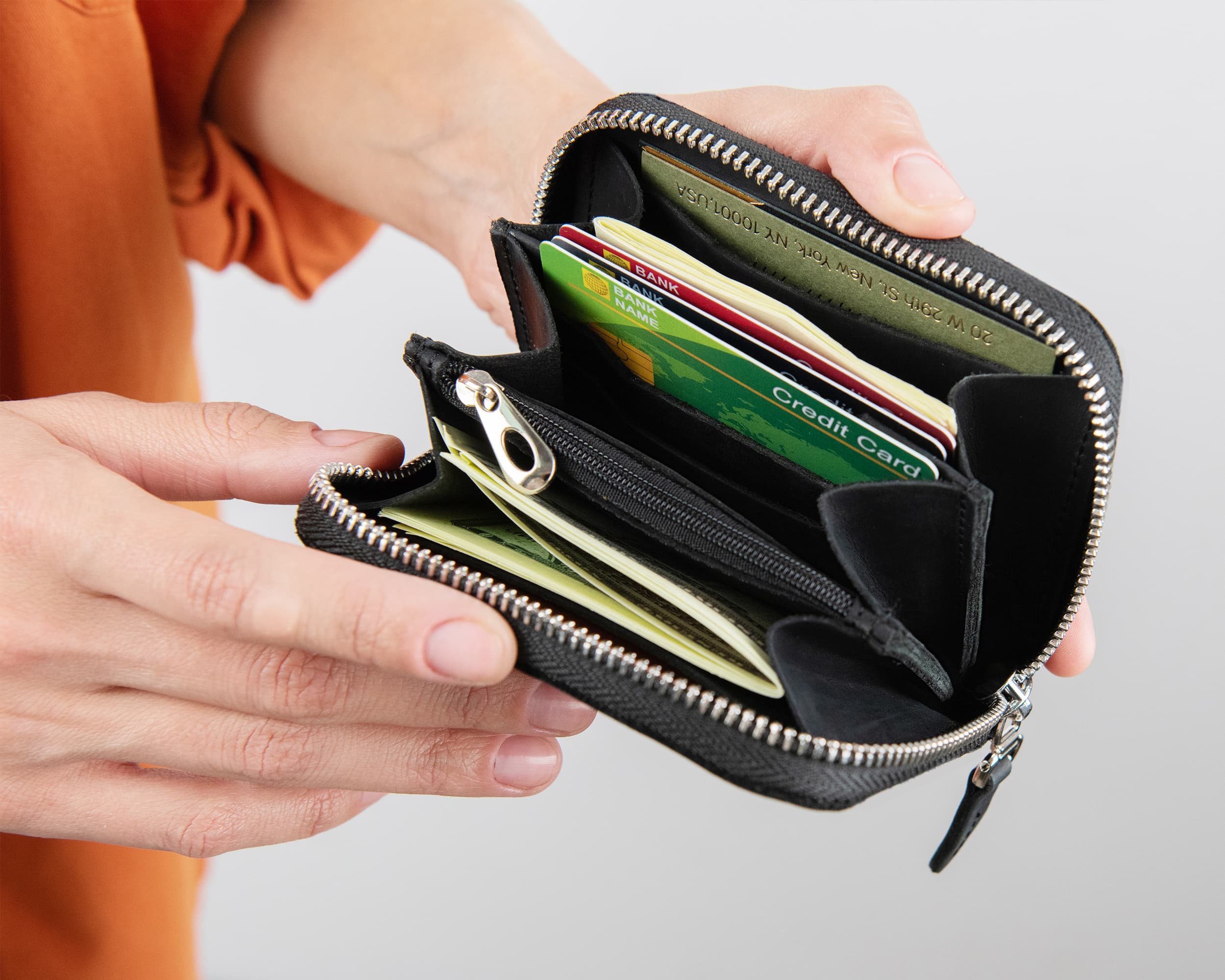 small woman wallet